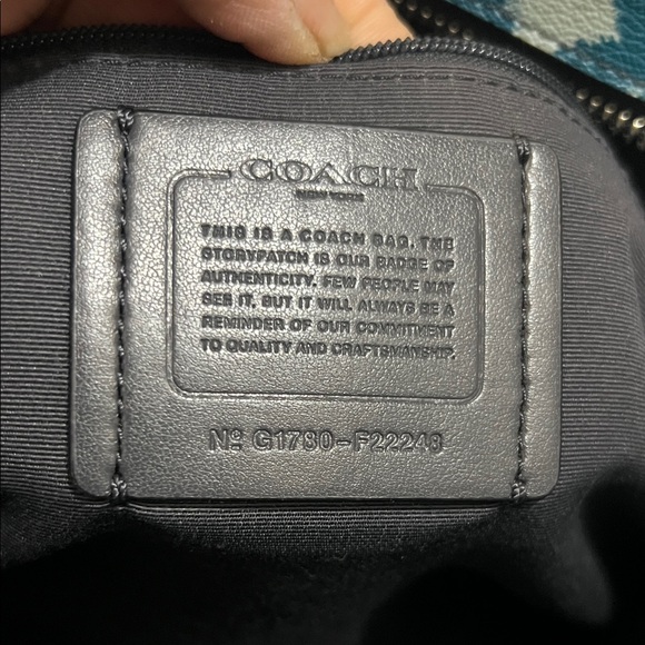 Coach Wild Plaid Teal City Zip Bag EUC retail $295 - Picture 9 of 9